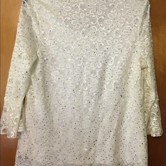 Cato 18/20W shiny tunic ruffle sleeves - Picture 6 of 6